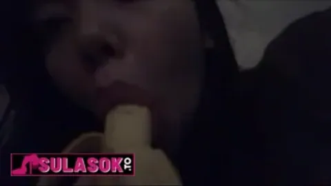 Nag Practice Sa Saging Si Jingjing
